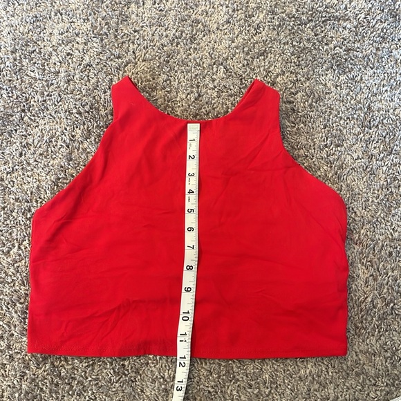 Athleta Conscious Crop Bra - Picture 4 of 10